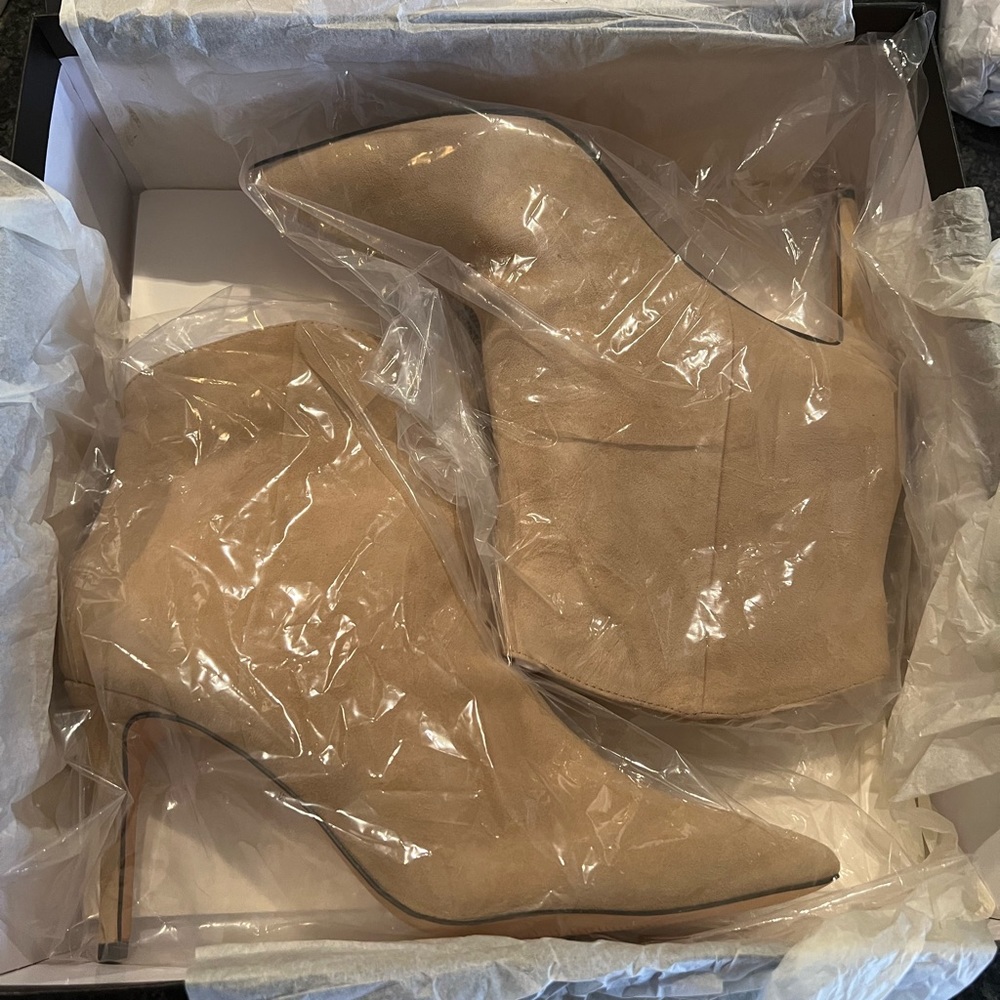 J. Crew Golden Mushroom Suede Shaped Topline Short Boot (NIB) - Picture 10 of 14